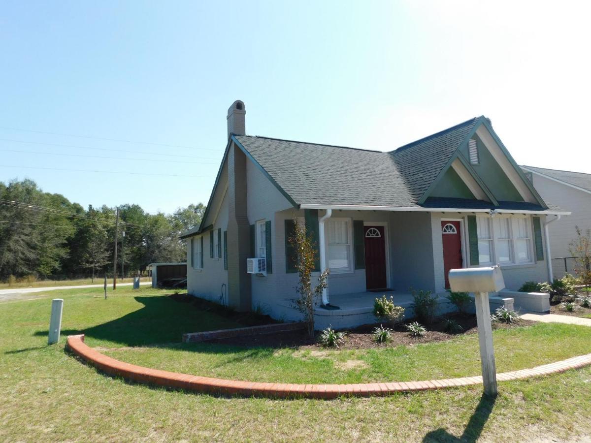Lawrence Village Bed And Breakfast Swainsboro Eksteriør bilde